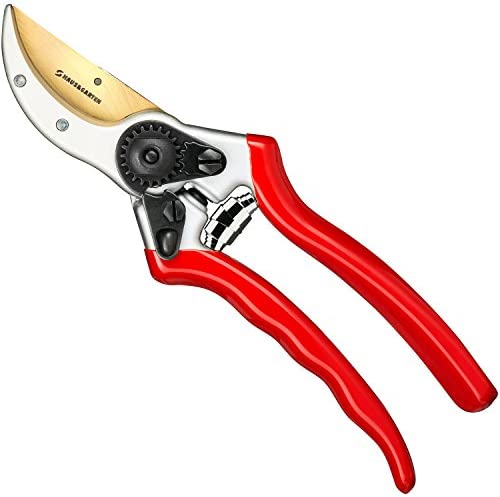 ClassicPRO Titanium Bypass Pruning Shears – Premium Garden Shears, Heavy Duty Razor Sharp Hand Pruners – Ideal Plant Scissors, Tree Trimmer, Branch Cutter, Hedge Clippers, Ergonomic Garden Tool for Effortless Cuts
