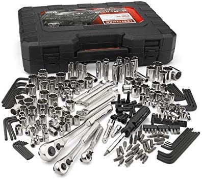 Craftsman 230 Piece 230 PC SAE Metric Mechanics Tool Set ratchet wrench socket, carry case included