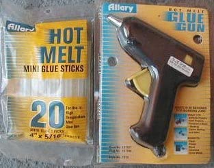 Glue Gun & 20 Glue Sticks by Allary